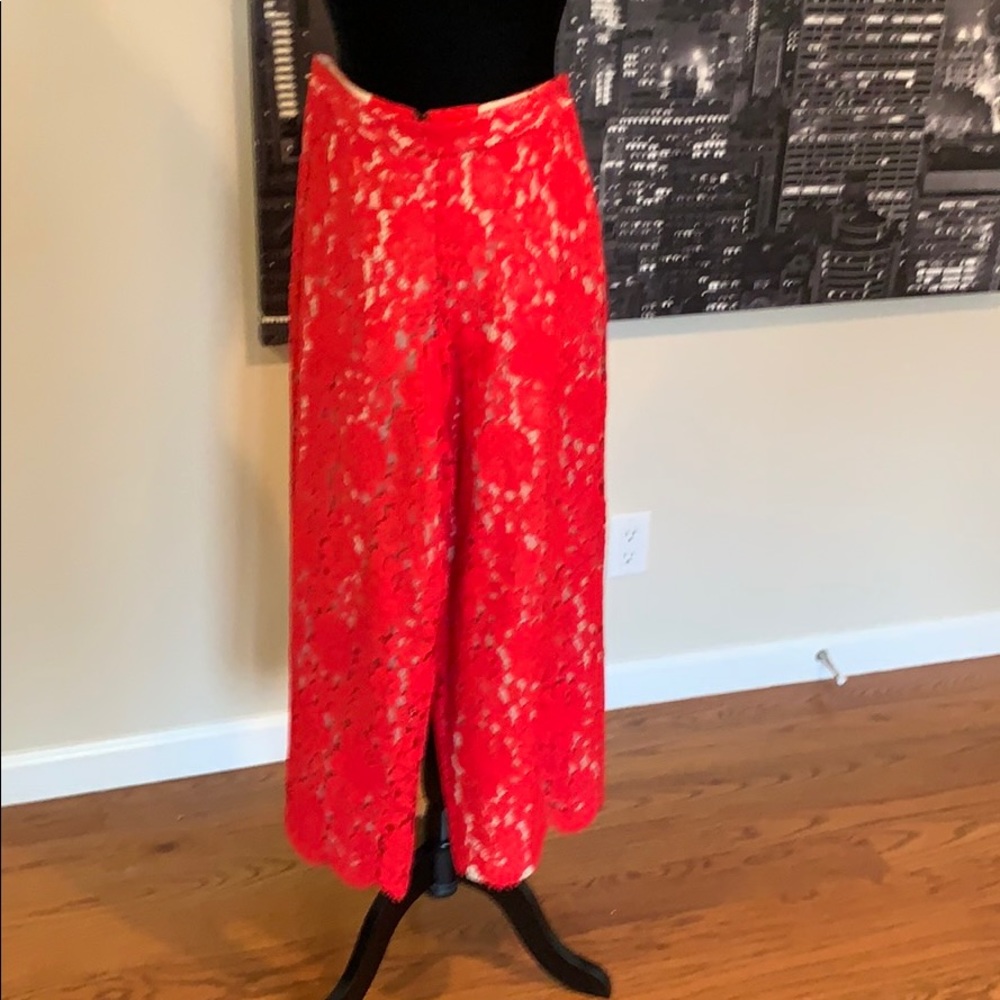 NWT Alice +Olivia Red Lace  Culottes
